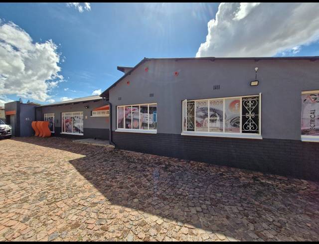 991M² OFFICE TO LET IN RAVENSWOOD
